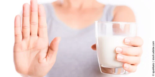 Milch, Eier & Pak Choi: Weshalb Nahrungsmittelintoleranzen bei Hashimoto häufiger auftreten und wie du sie effektiv angehen kannst